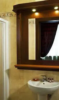 Domus Augusta Bed & Breakfast Rome